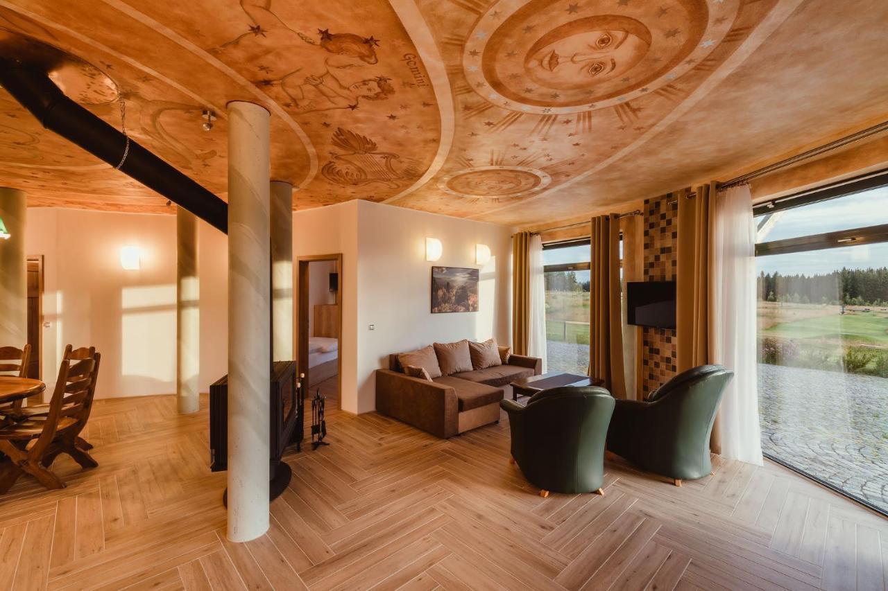 Hotel Dymnik Rumburk Bagian luar foto