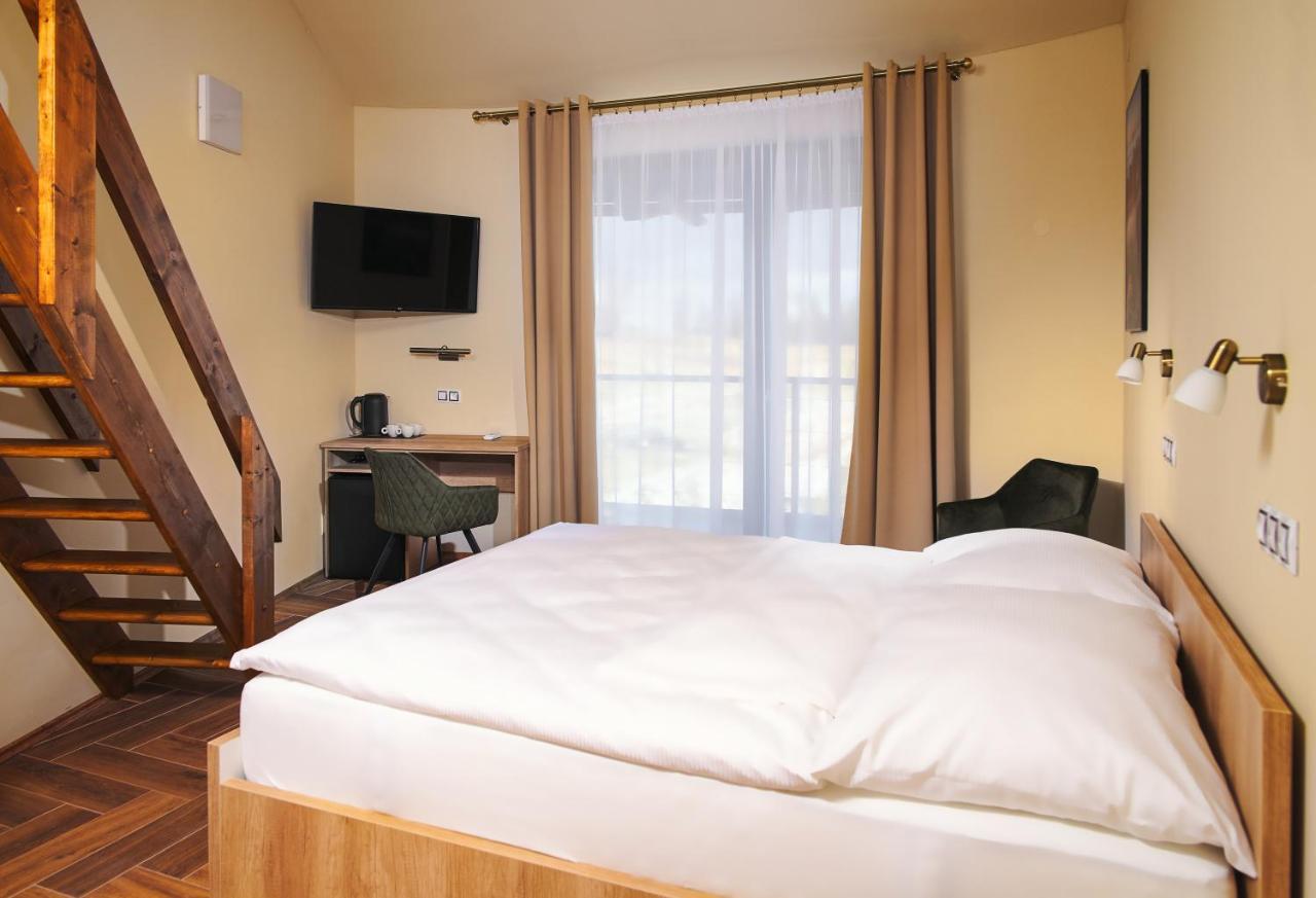 Hotel Dymnik Rumburk Bagian luar foto