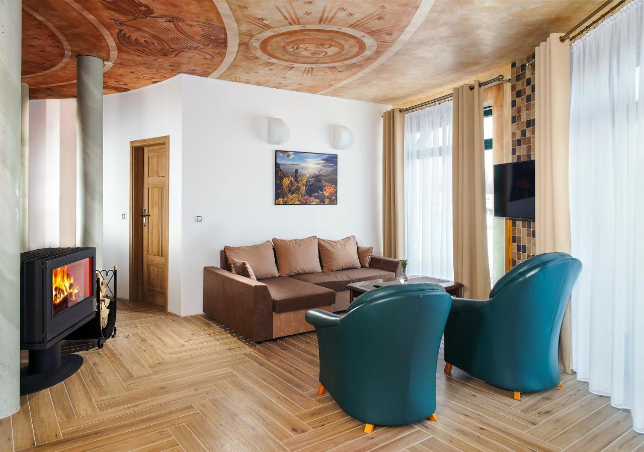 Hotel Dymnik Rumburk Bagian luar foto