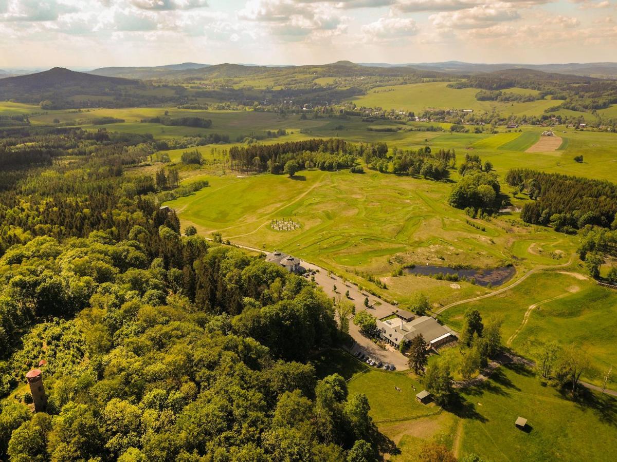 Hotel Dymnik Rumburk Bagian luar foto